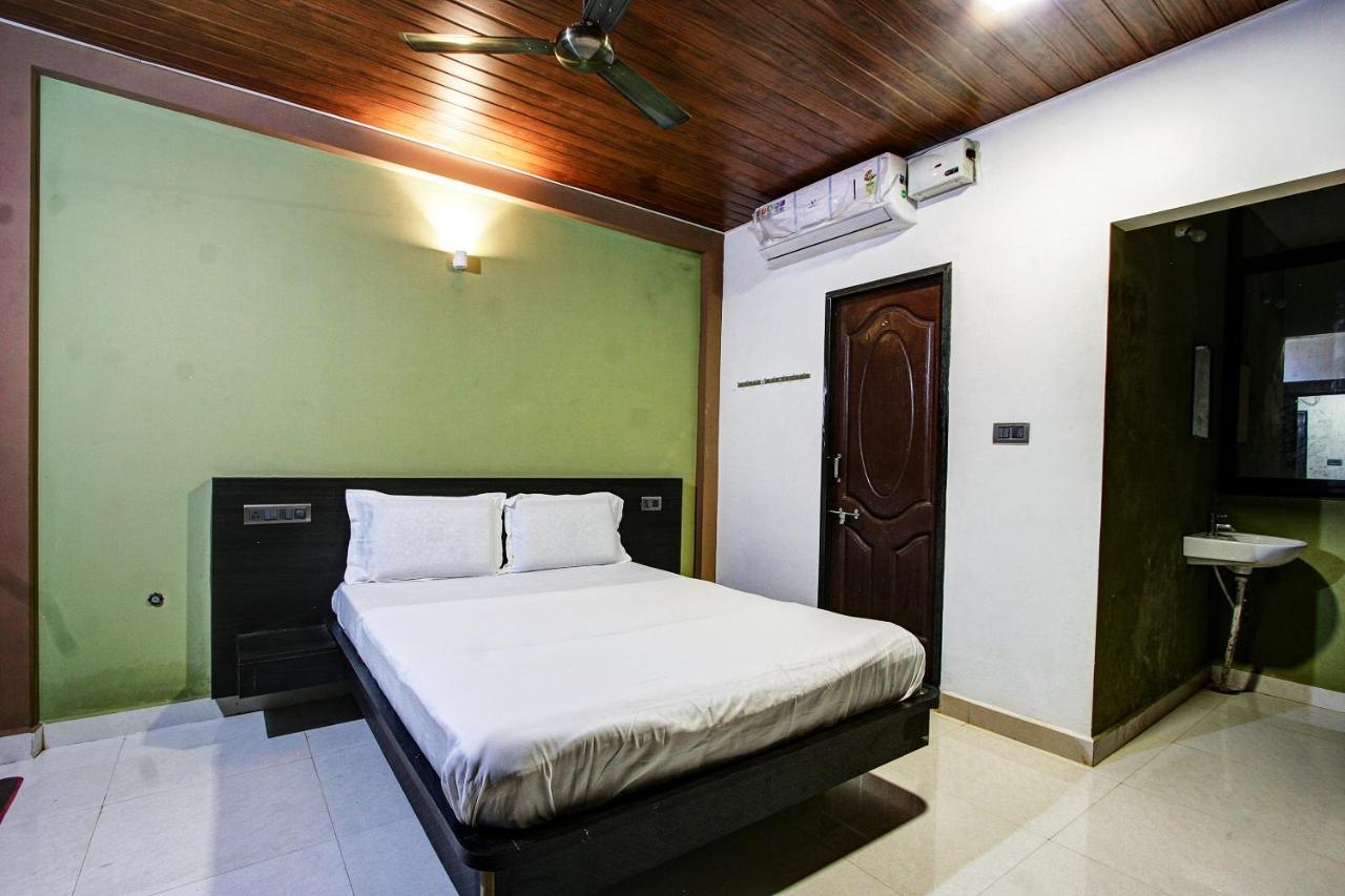 Hôtel Spot On 37197 Mallya Residency à Someshwar Extérieur photo