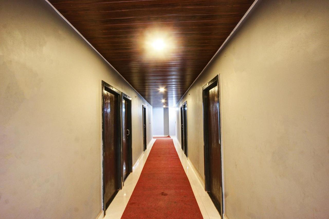 Hôtel Spot On 37197 Mallya Residency à Someshwar Extérieur photo