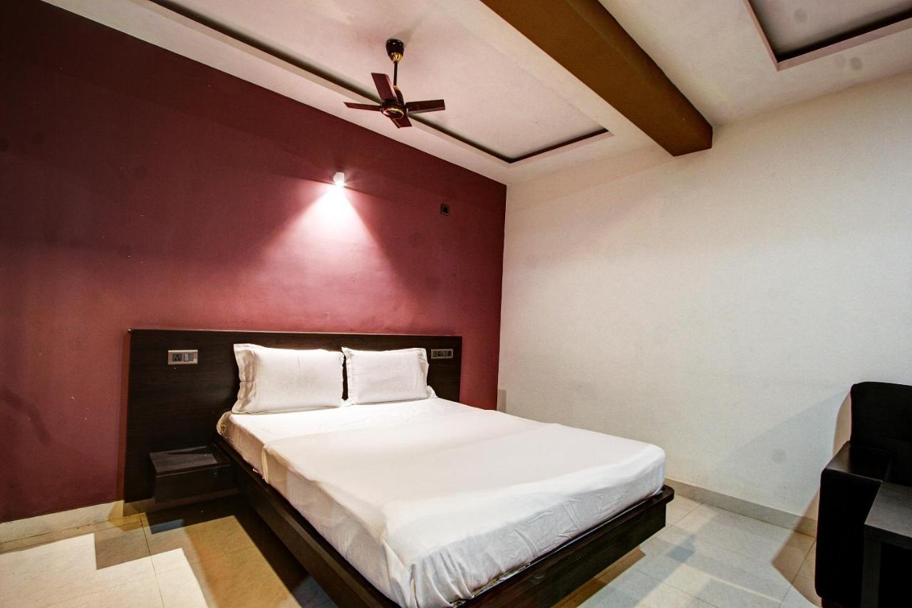 Hôtel Spot On 37197 Mallya Residency à Someshwar Extérieur photo