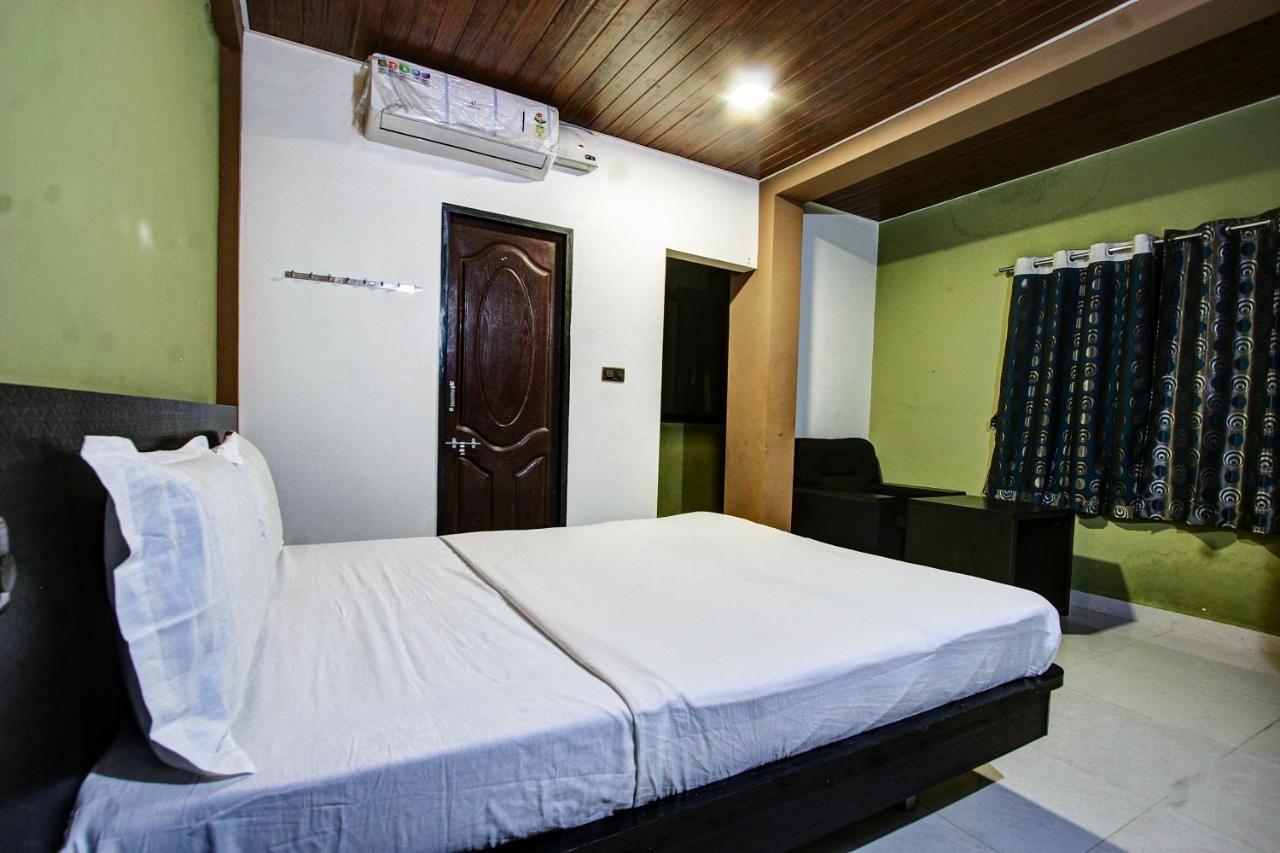 Hôtel Spot On 37197 Mallya Residency à Someshwar Extérieur photo